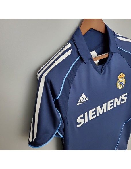 Maillot Real Madrid 05/06 Retro Maillot Real Madrid 05/06 Retro