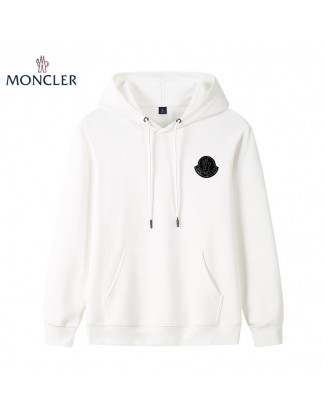 Pull à capuche 