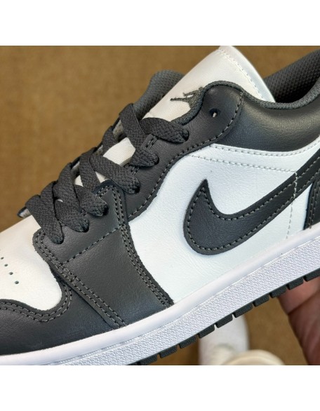 Air Jordan 1