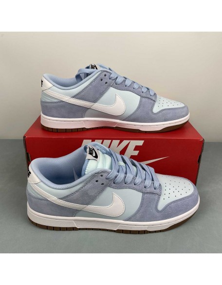 Nike SB Dunk Low 