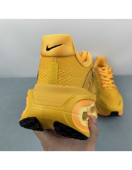 NIKE Vomero Premium