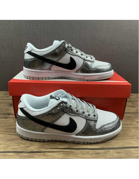 Nike SB Dunk Low 