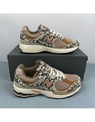 New Balance 2002R