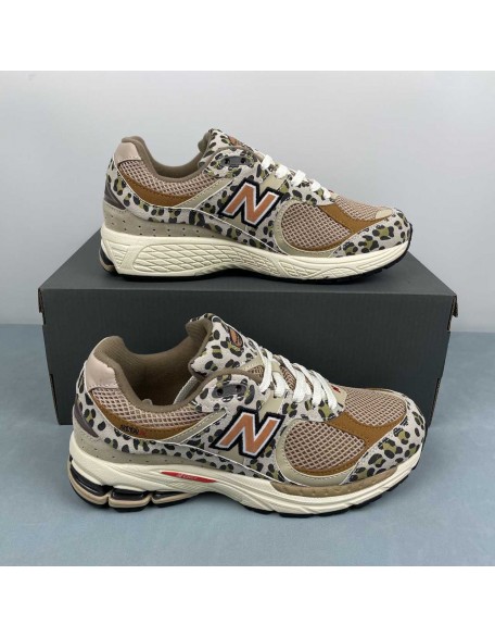 New Balance 2002R