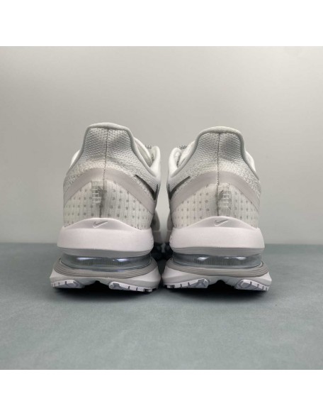NIKE Pegasus Premium