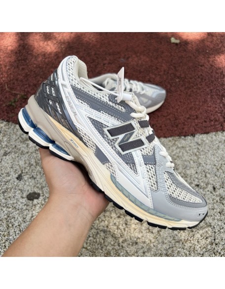 New Balance 1906