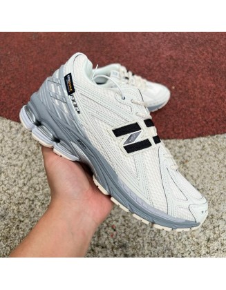 New Balance 1906