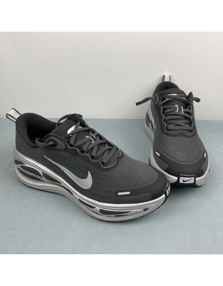 Nike Zoom Vomero PLUS