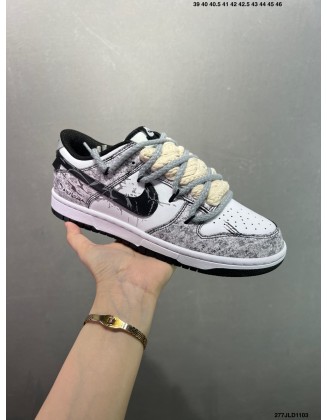 Nike SB Dunk Low 