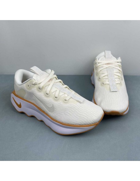 Nike Motiva 