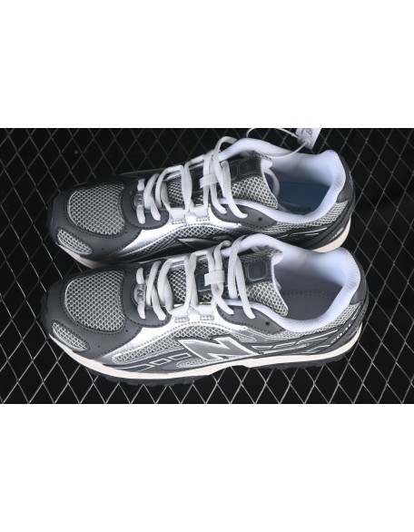 New Balance 204