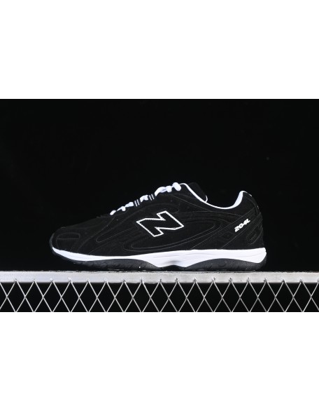 New Balance 204