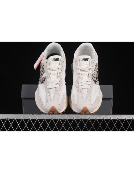 New Balance 327