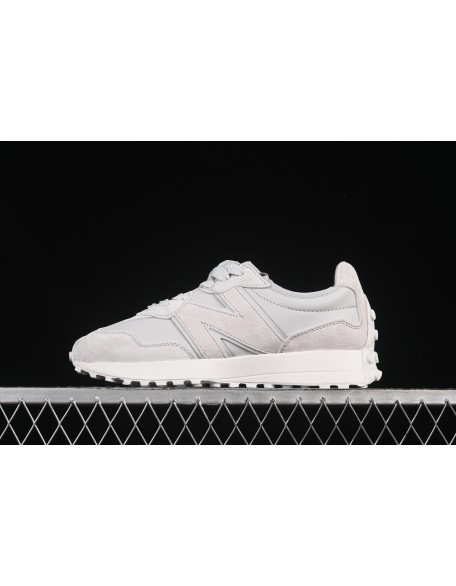 New Balance 327