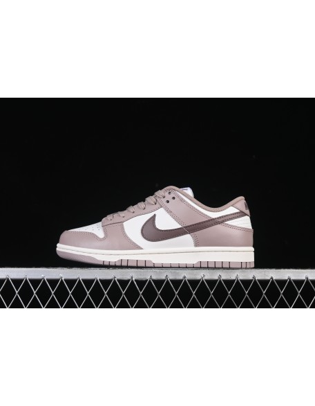 Nike SB Dunk Low 