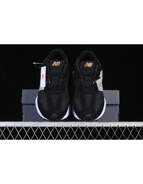 New Balance 327
