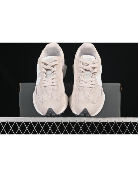 New Balance 327