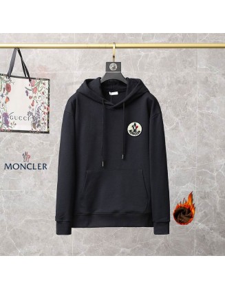 Pull à capuche 