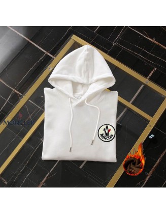 Pull à capuche 
