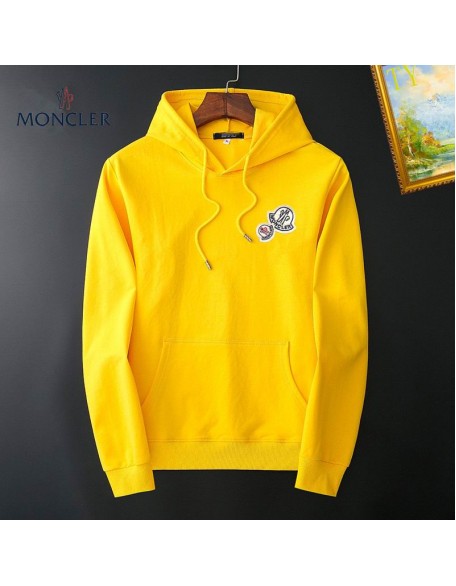 Pull à capuche 