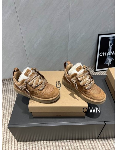 UGG