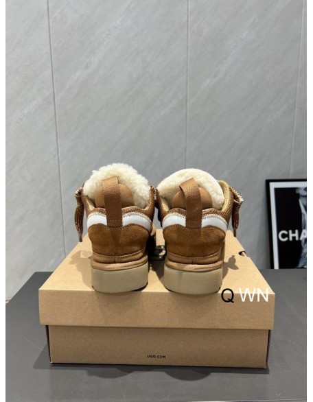 UGG