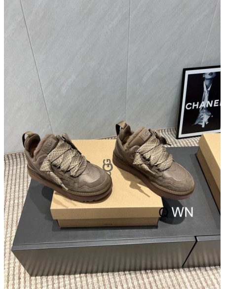 UGG