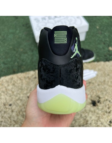 Air Jordan 11