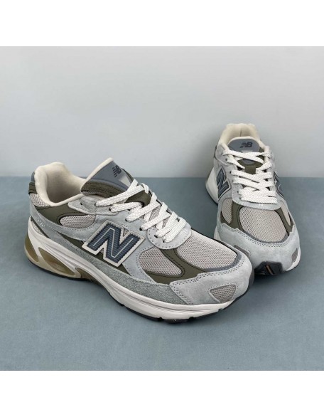 New Balance 2010