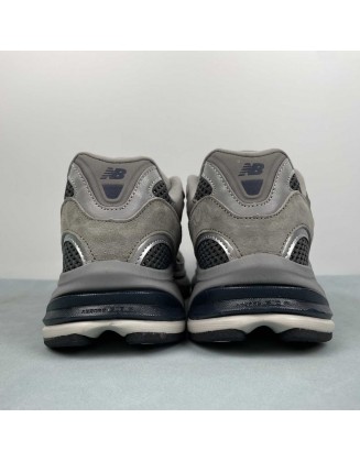 New Balance 2010