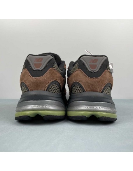 New Balance 2010