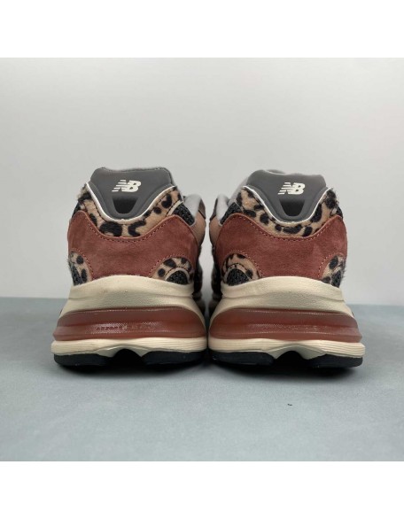 New Balance 2010
