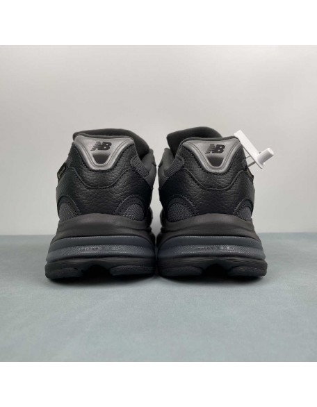 New Balance 2010