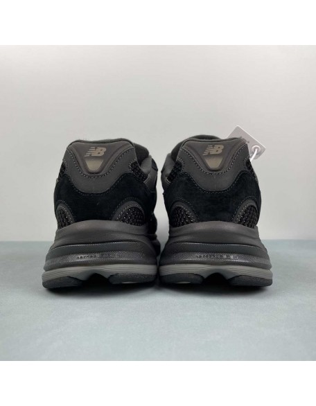 New Balance 2010