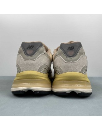 New Balance 2010