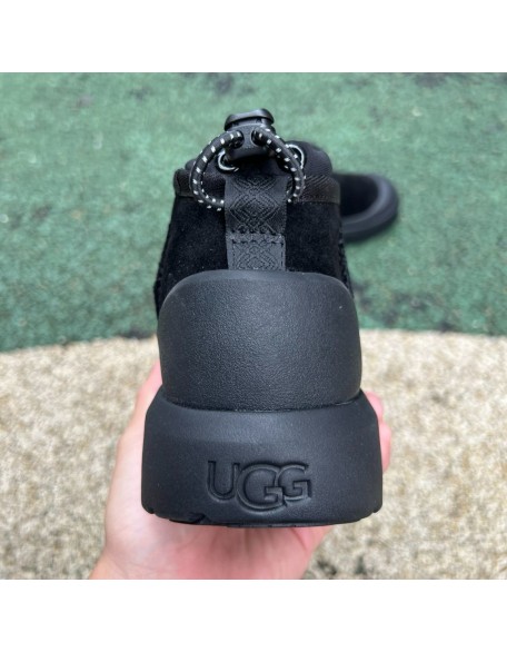 UGG