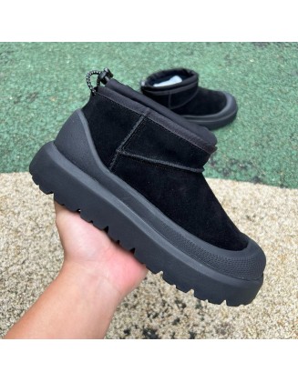UGG