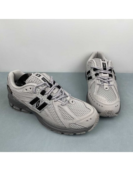 New Balance 1906