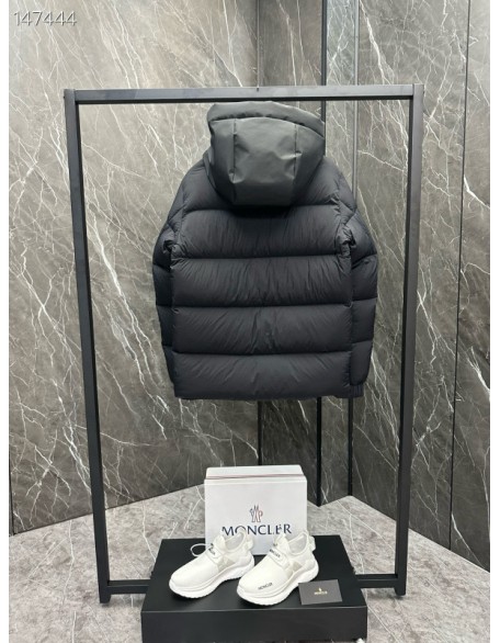 Moncler