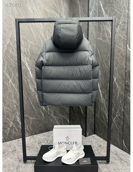 Moncler