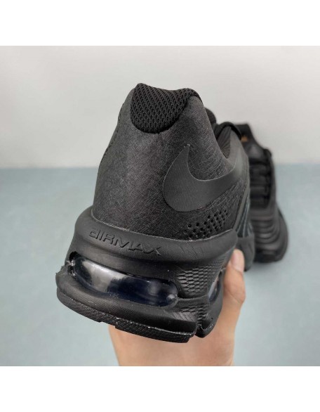 Nike Air Max Fire