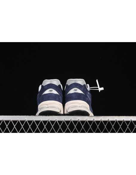 New Balance 2002R