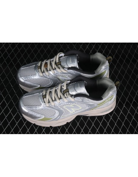 New Balance 530