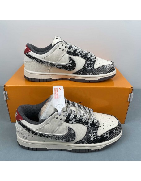 Nike SB Dunk Low 