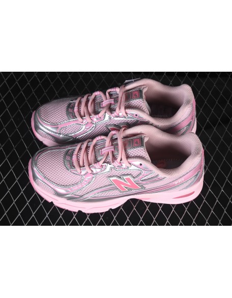 New Balance 740