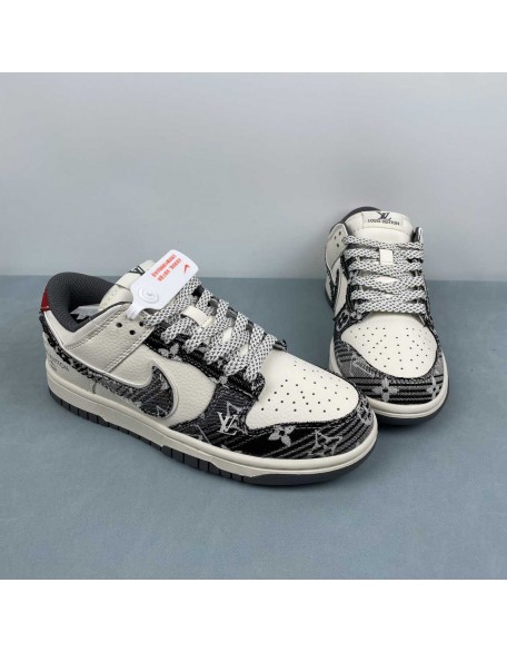 Nike SB Dunk Low 