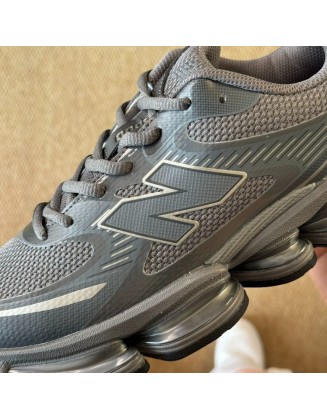 New Balance 2000