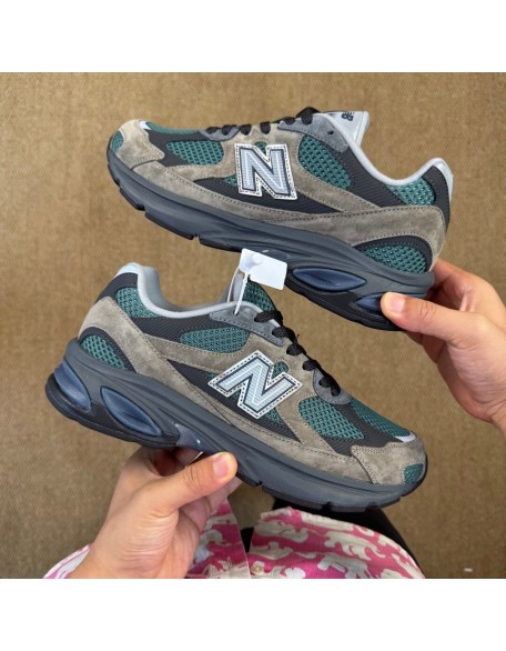 New Balance 2010