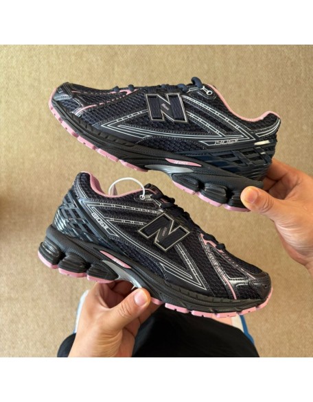 New Balance 1906
