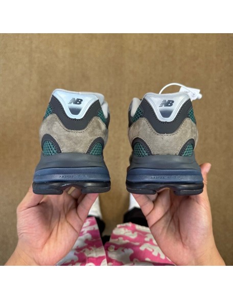 New Balance 2010